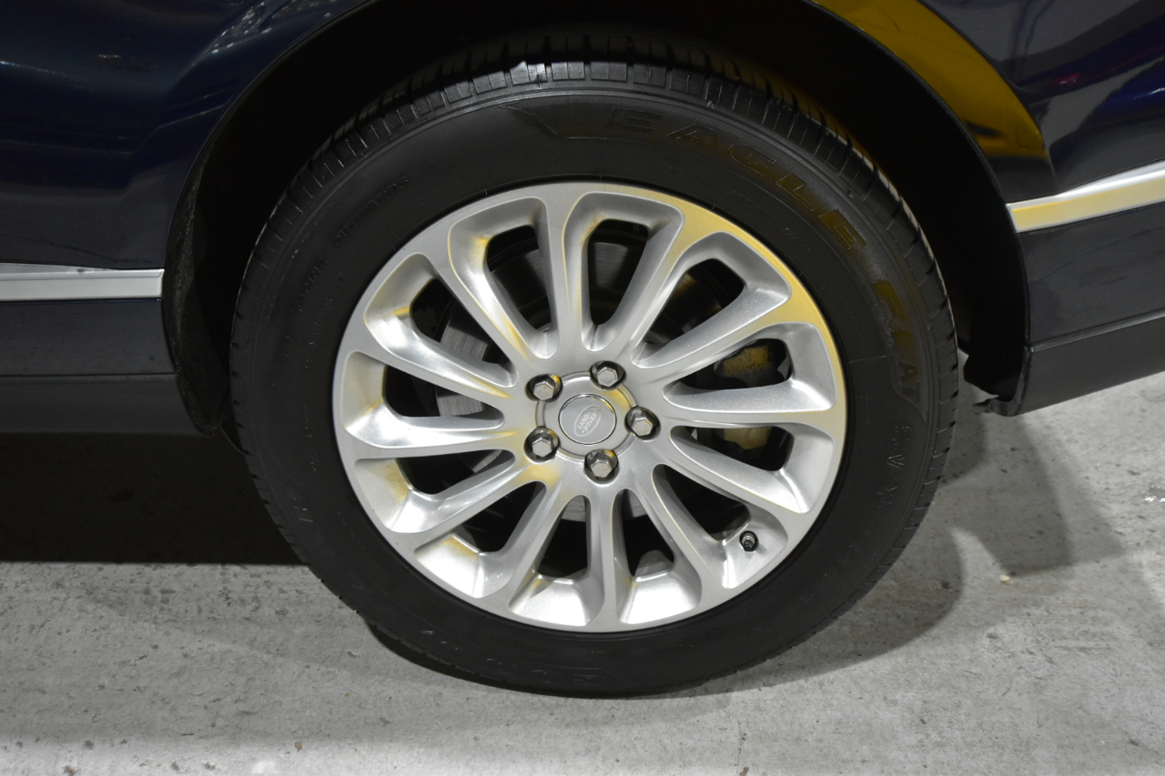 Land Rover Range Rover V8 Supercharged LWB 2017