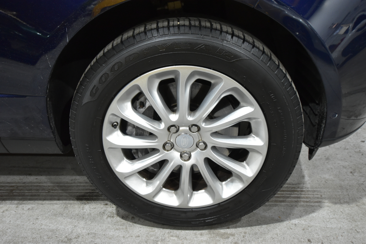 Land Rover Range Rover V8 Supercharged LWB 2017