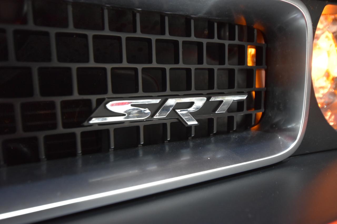 Dodge Challenger 2dr Cpe SRT8 2008