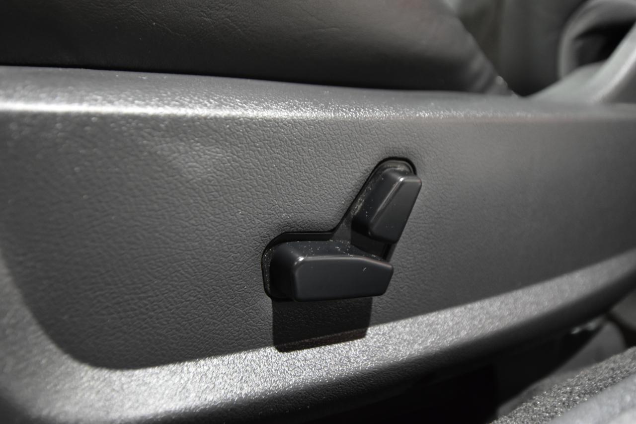 Dodge Challenger 2dr Cpe SRT8 2008