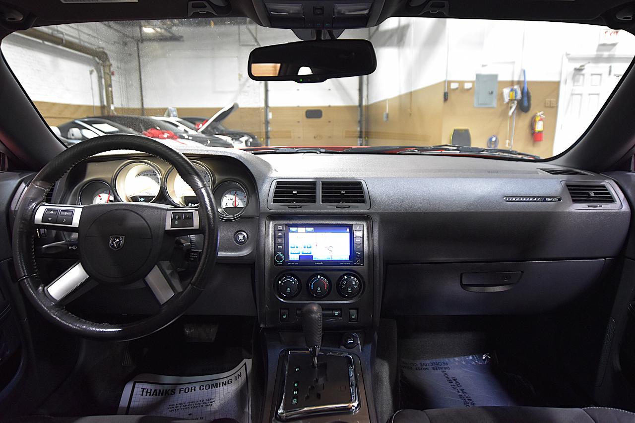 Dodge Challenger 2dr Cpe SRT8 2008