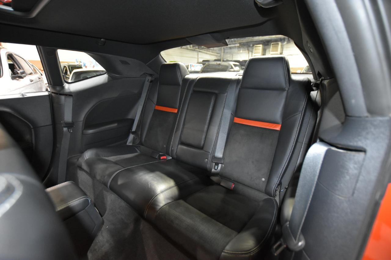 Dodge Challenger 2dr Cpe SRT8 2008