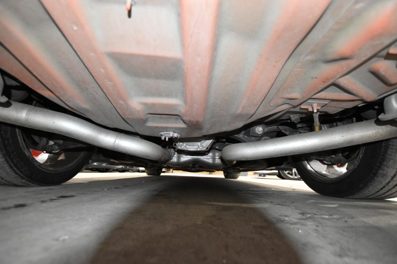 Dodge Challenger 2dr Cpe SRT8 2008