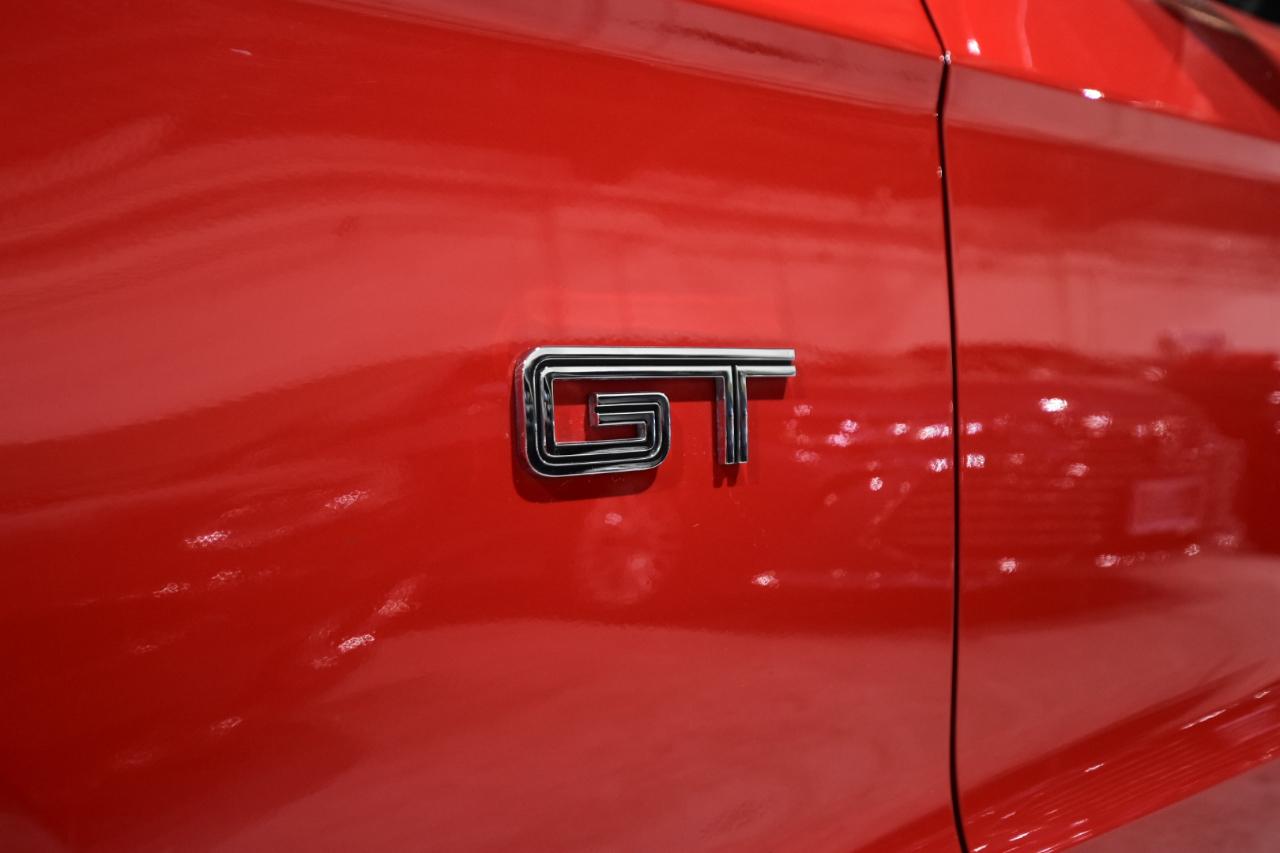 Ford Mustang 2dr Cpe GT 2010