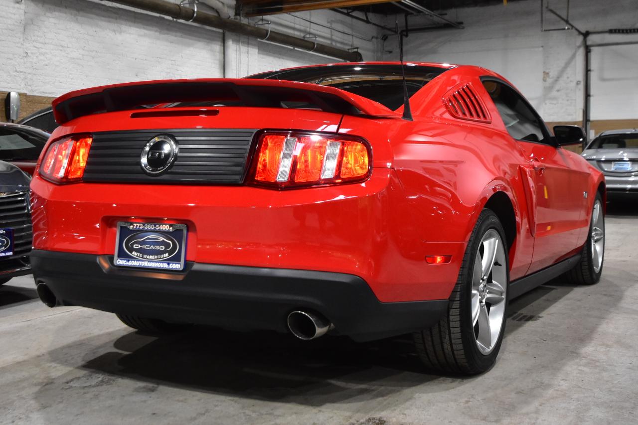 Ford Mustang 2dr Cpe GT 2010
