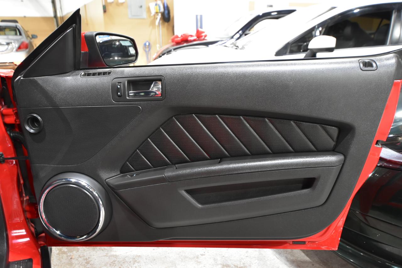 Ford Mustang 2dr Cpe GT 2010