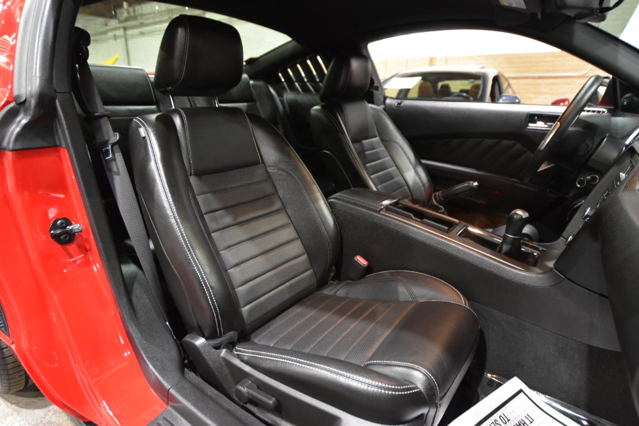 Ford Mustang 2dr Cpe GT 2010