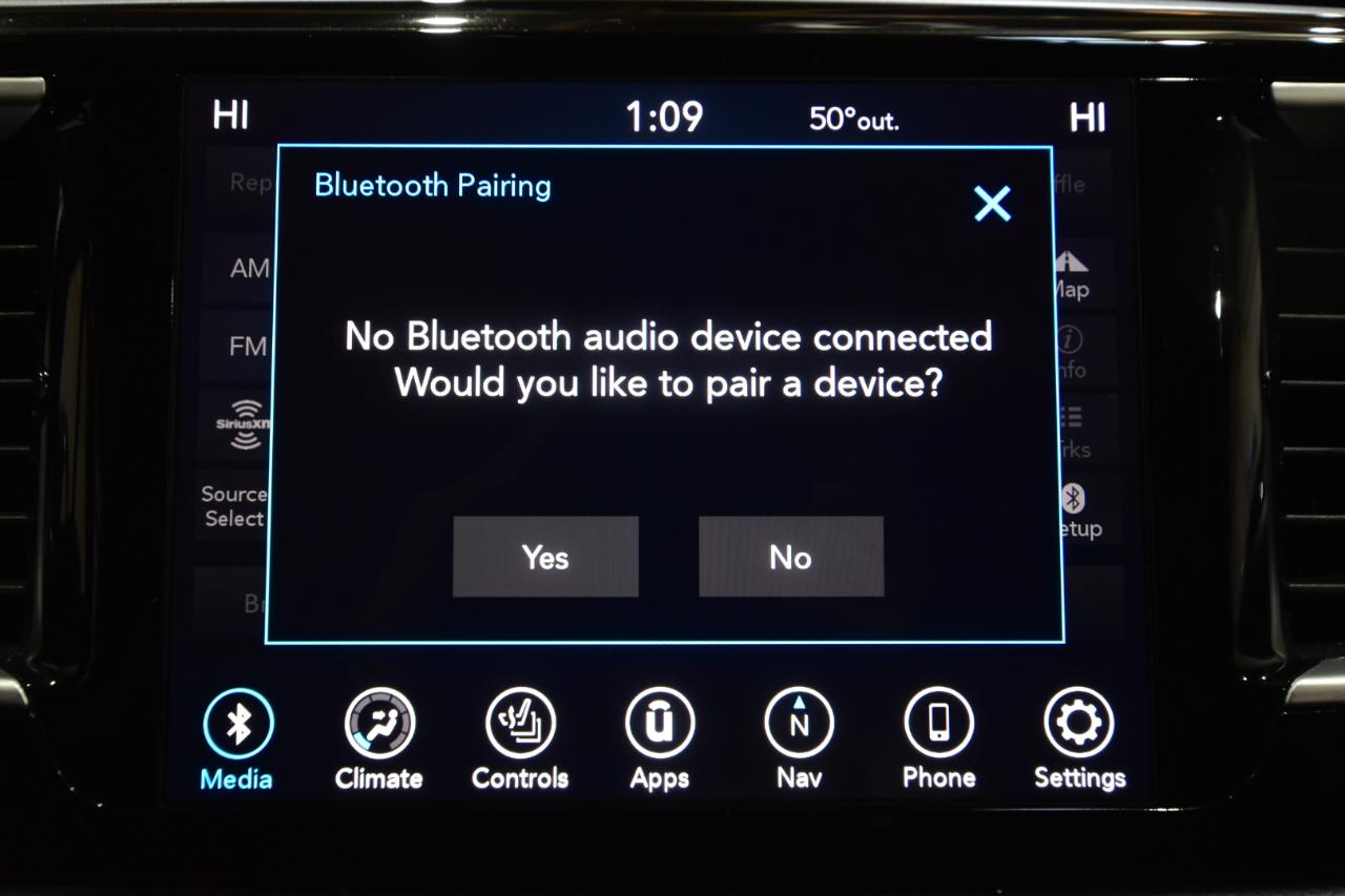 Chrysler Pacifica Touring L FWD 2020