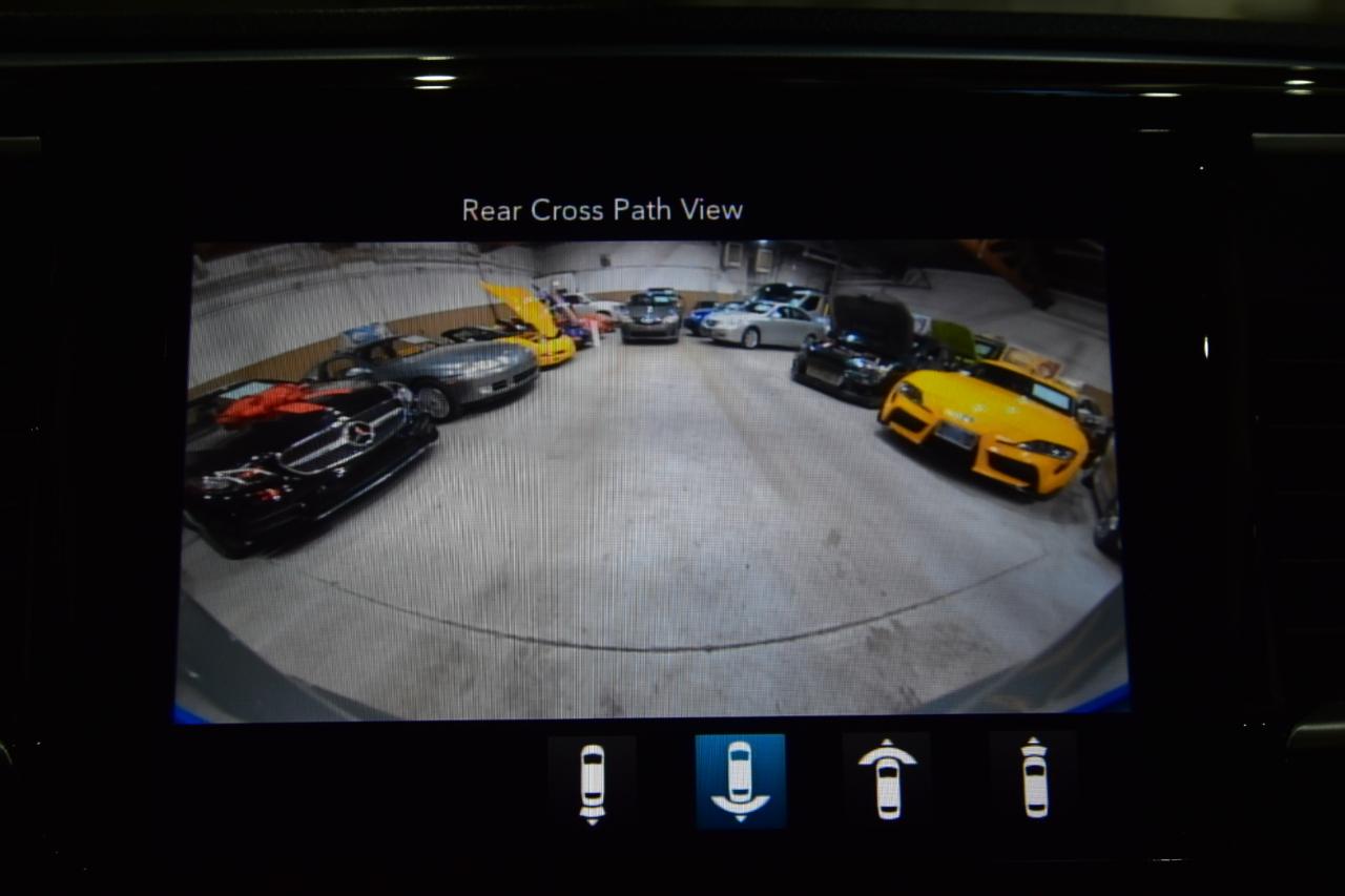 Chrysler Pacifica Touring L FWD 2020