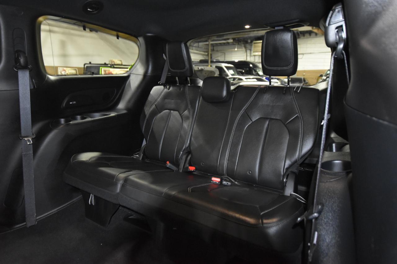 Chrysler Pacifica Touring L FWD 2020