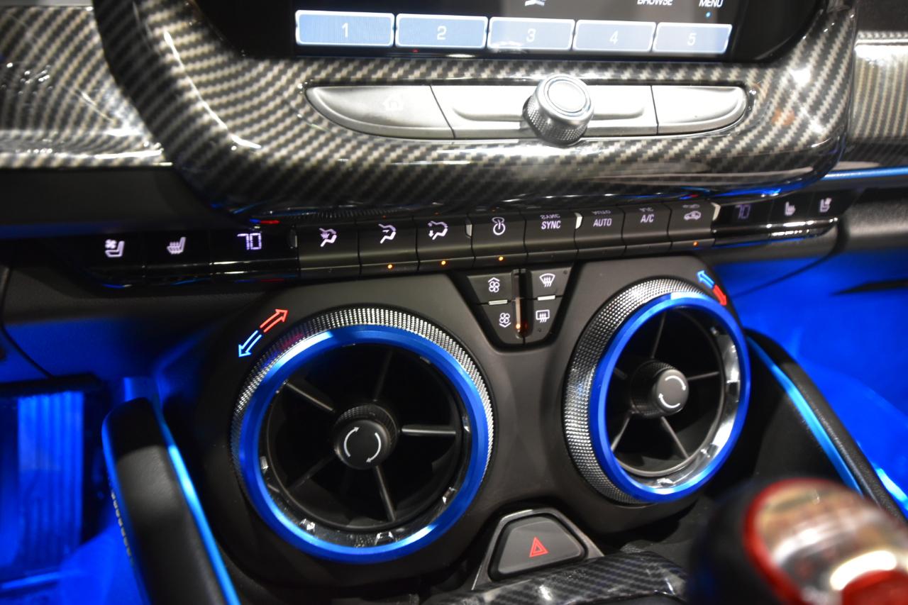 Chevrolet Camaro 2dr Cpe 2SS 2018