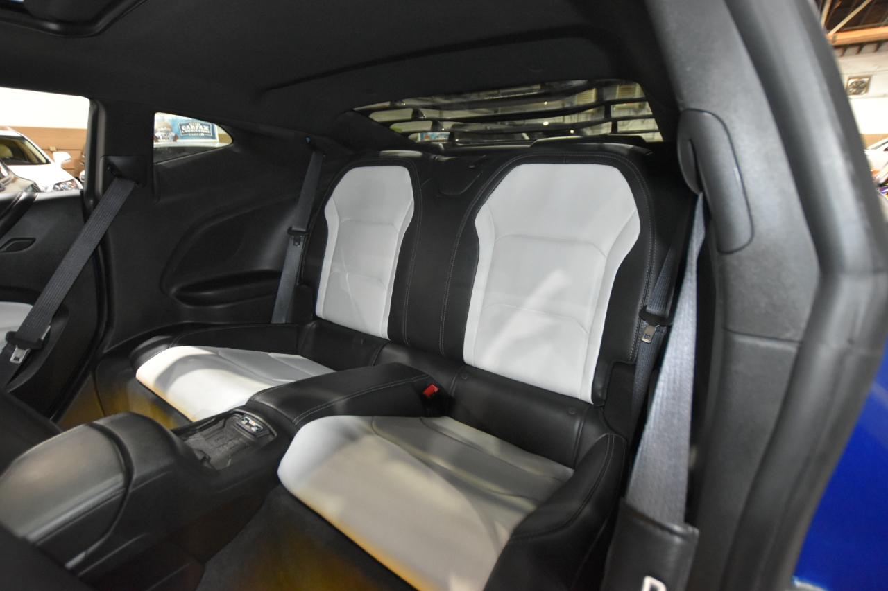 Chevrolet Camaro 2dr Cpe 2SS 2018