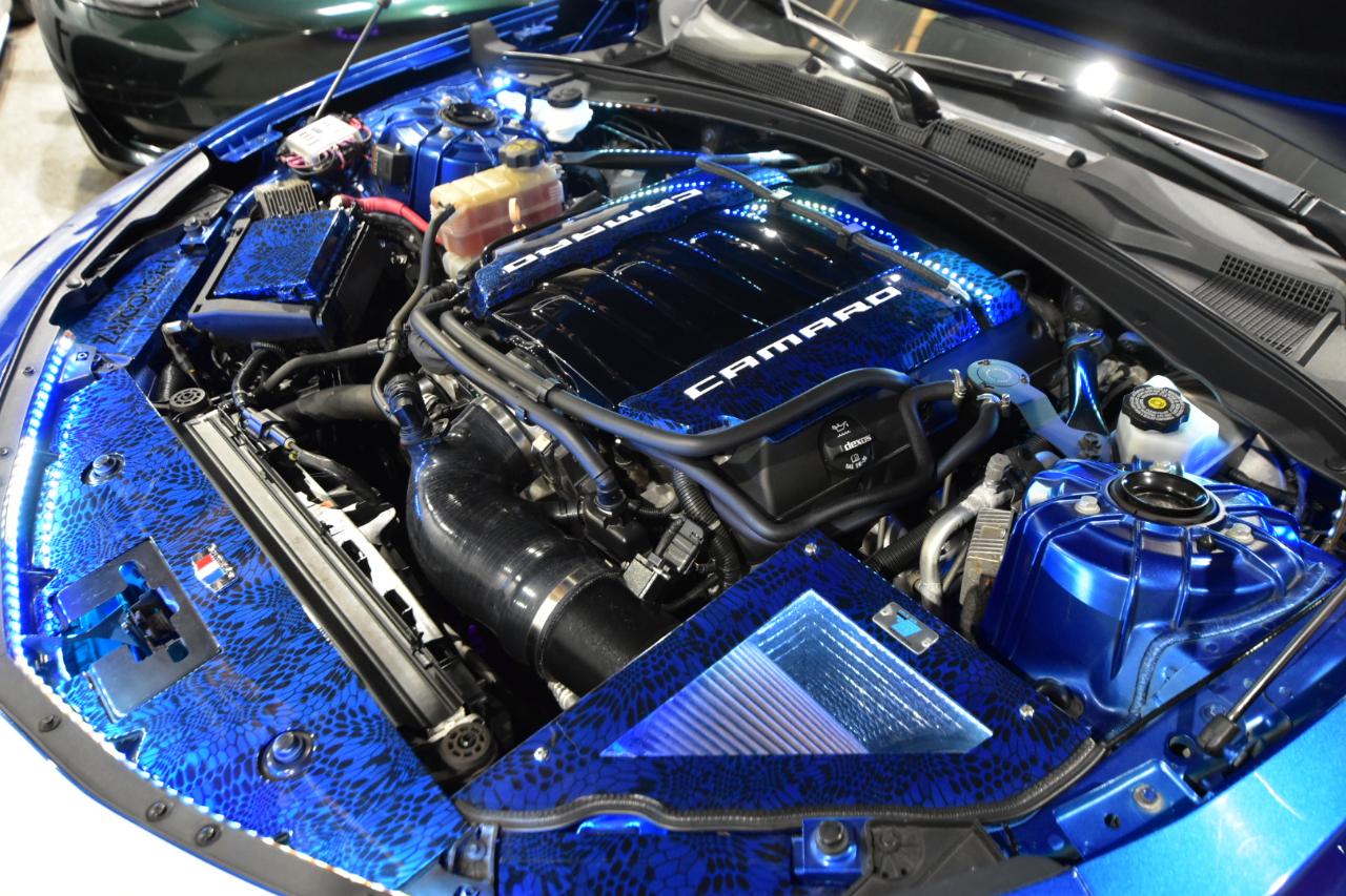 Chevrolet Camaro 2dr Cpe 2SS 2018