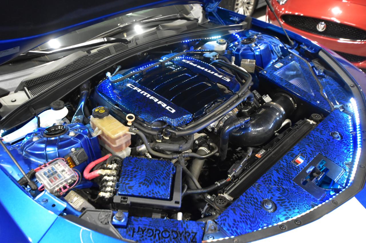 Chevrolet Camaro 2dr Cpe 2SS 2018