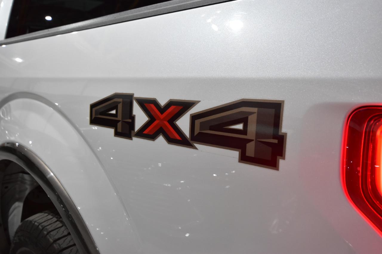 Ford F-150 Lariat 4WD SuperCrew 5.5' Box 2018