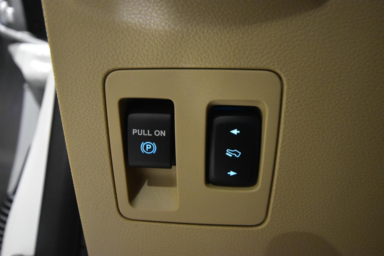 Ford F-150 Lariat 4WD SuperCrew 5.5' Box 2018