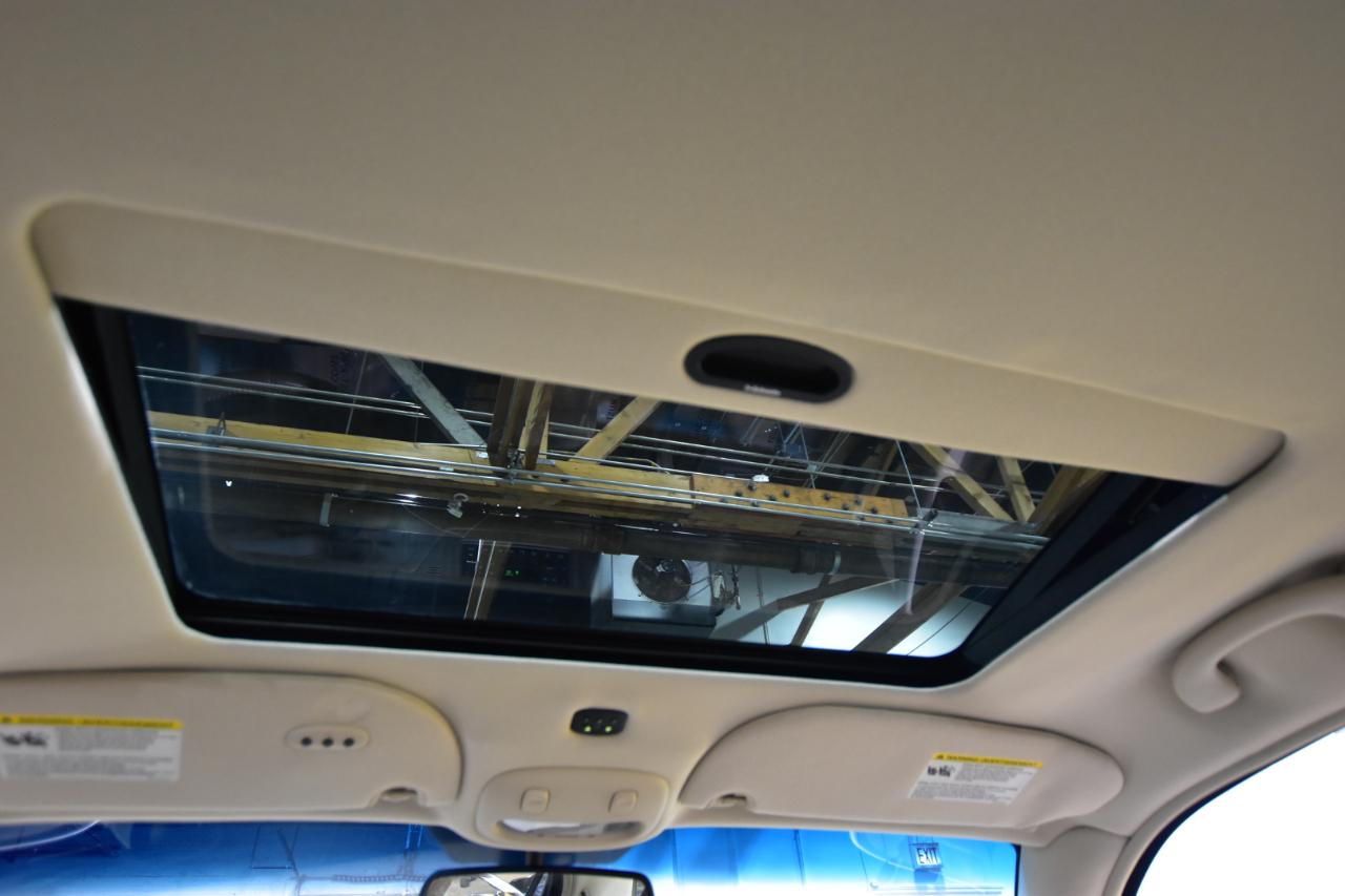 Lincoln Town Car 4dr Sdn Signature Limited 2008