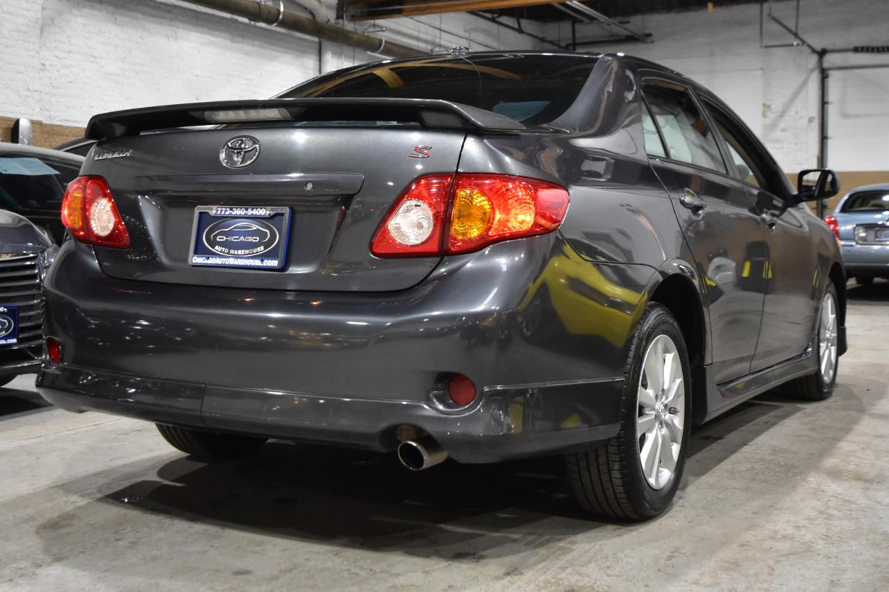 Toyota Corolla 4dr Sdn Auto S (Natl) 2010