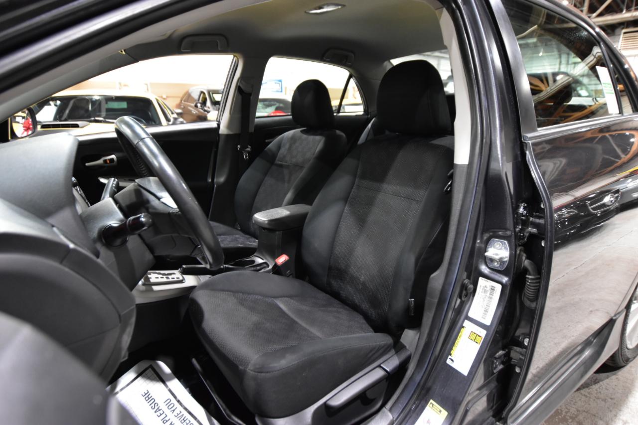 Toyota Corolla 4dr Sdn Auto S (Natl) 2010