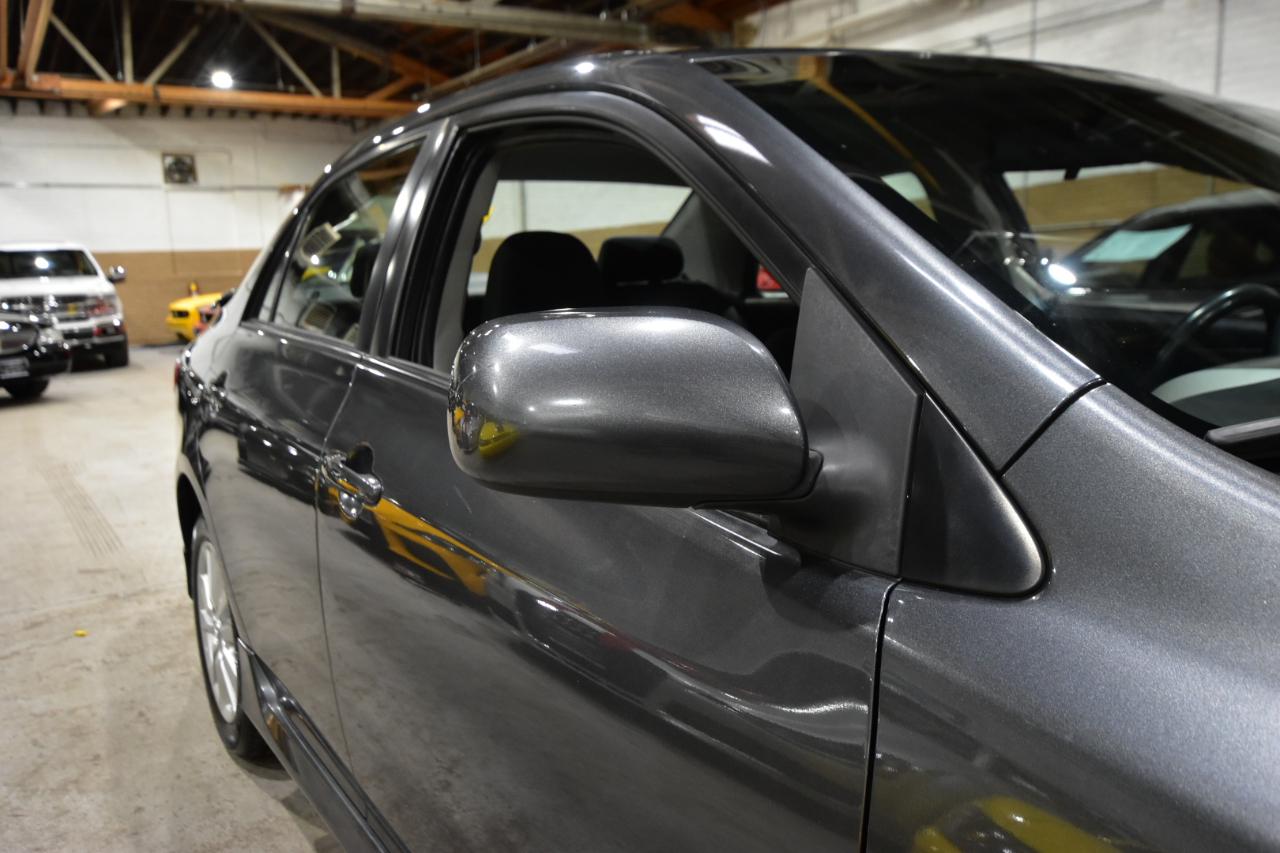 Toyota Corolla 4dr Sdn Auto S (Natl) 2010