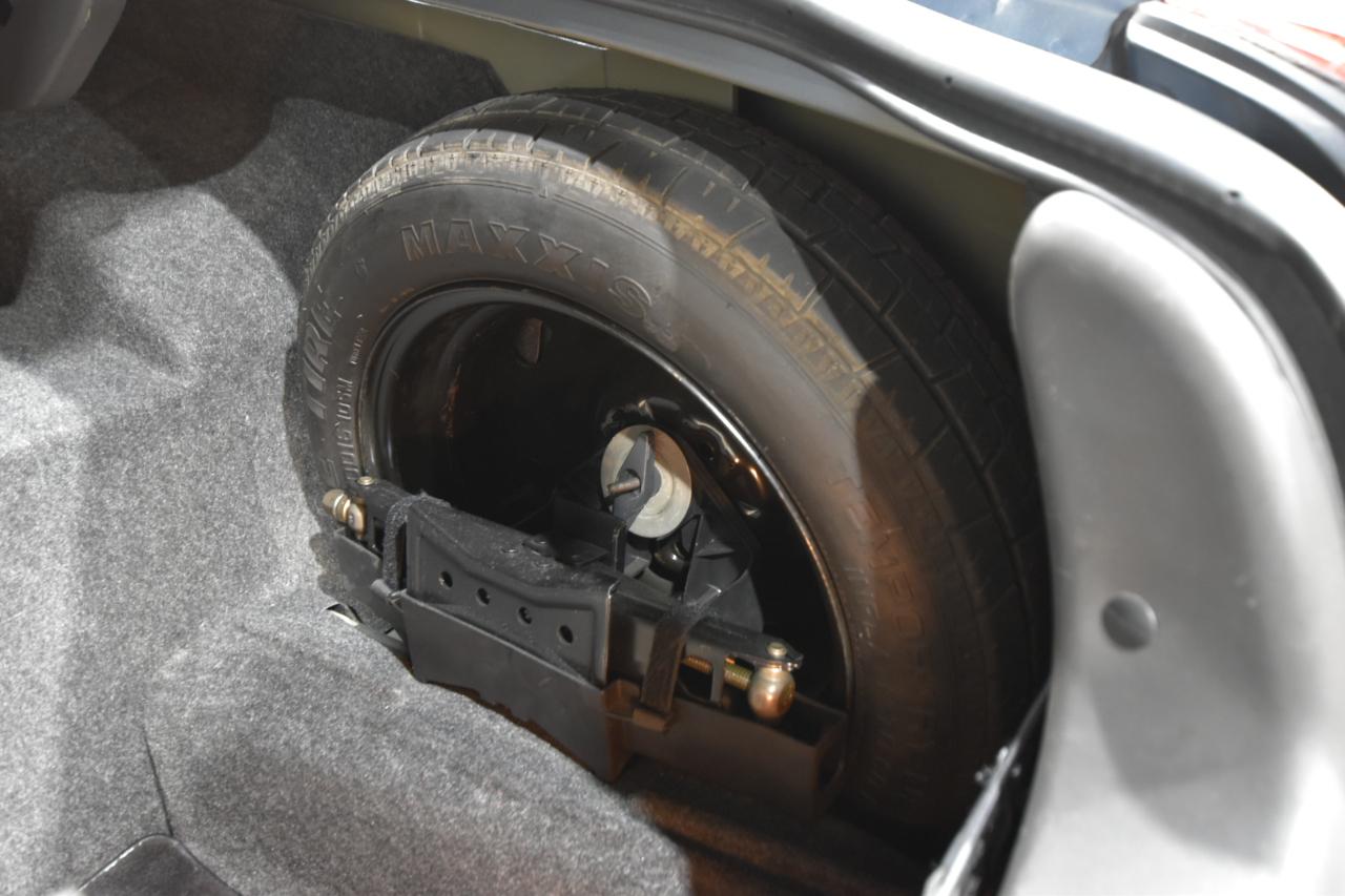 Lincoln Town Car 4dr Sdn Ultimate 2004