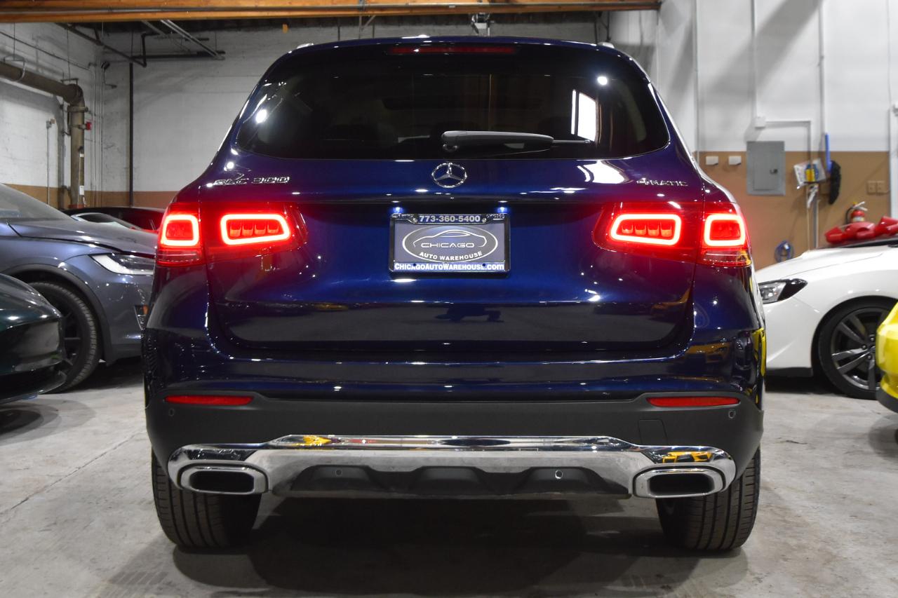 Mercedes-Benz GLC GLC 300 4MATIC SUV 2022