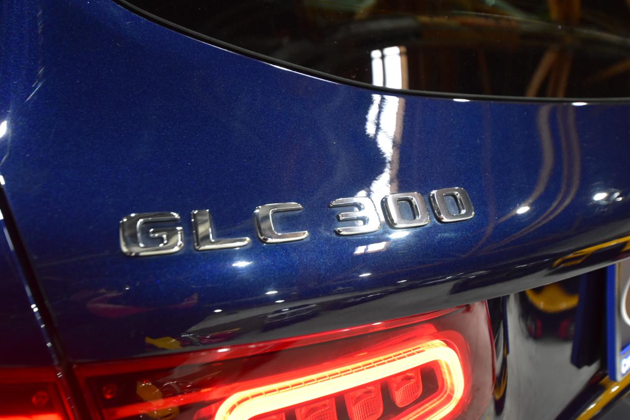 Mercedes-Benz GLC GLC 300 4MATIC SUV 2022