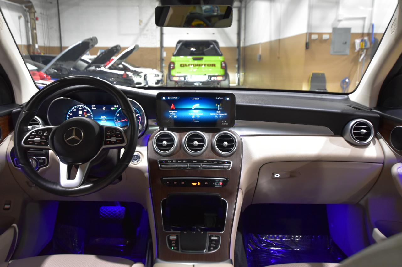 Mercedes-Benz GLC GLC 300 4MATIC SUV 2022