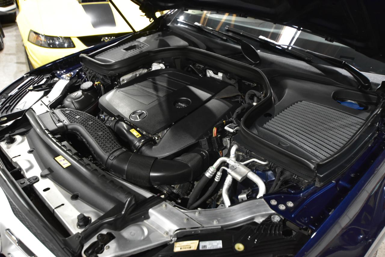 Mercedes-Benz GLC GLC 300 4MATIC SUV 2022