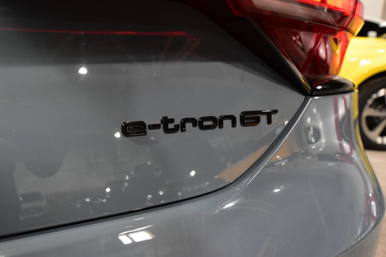 Audi RS e-tron GT quattro 2022