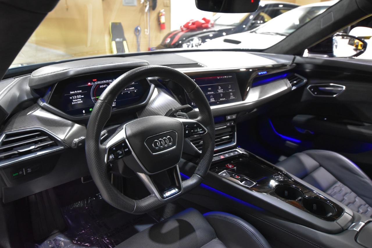 Audi RS e-tron GT quattro 2022