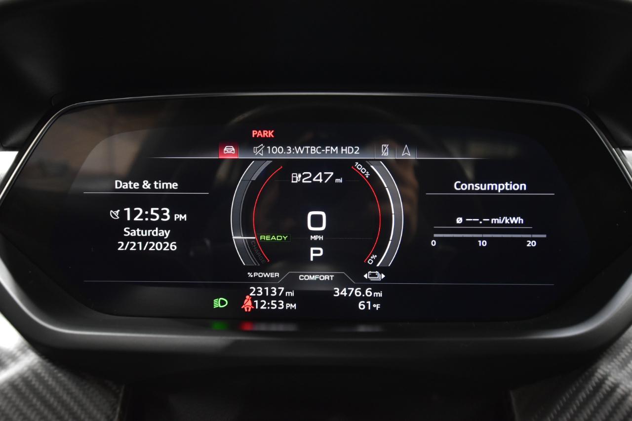 Audi RS e-tron GT quattro 2022