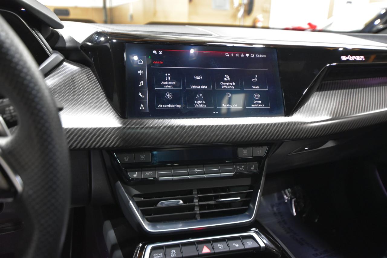 Audi RS e-tron GT quattro 2022