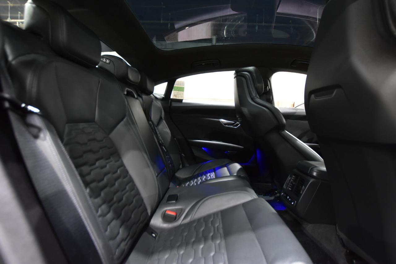 Audi RS e-tron GT quattro 2022