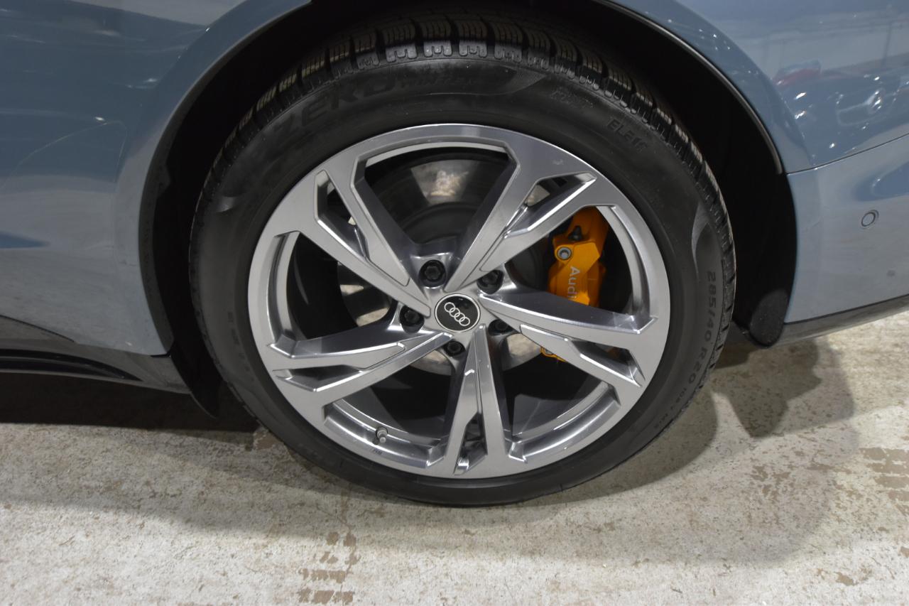 Audi RS e-tron GT quattro 2022