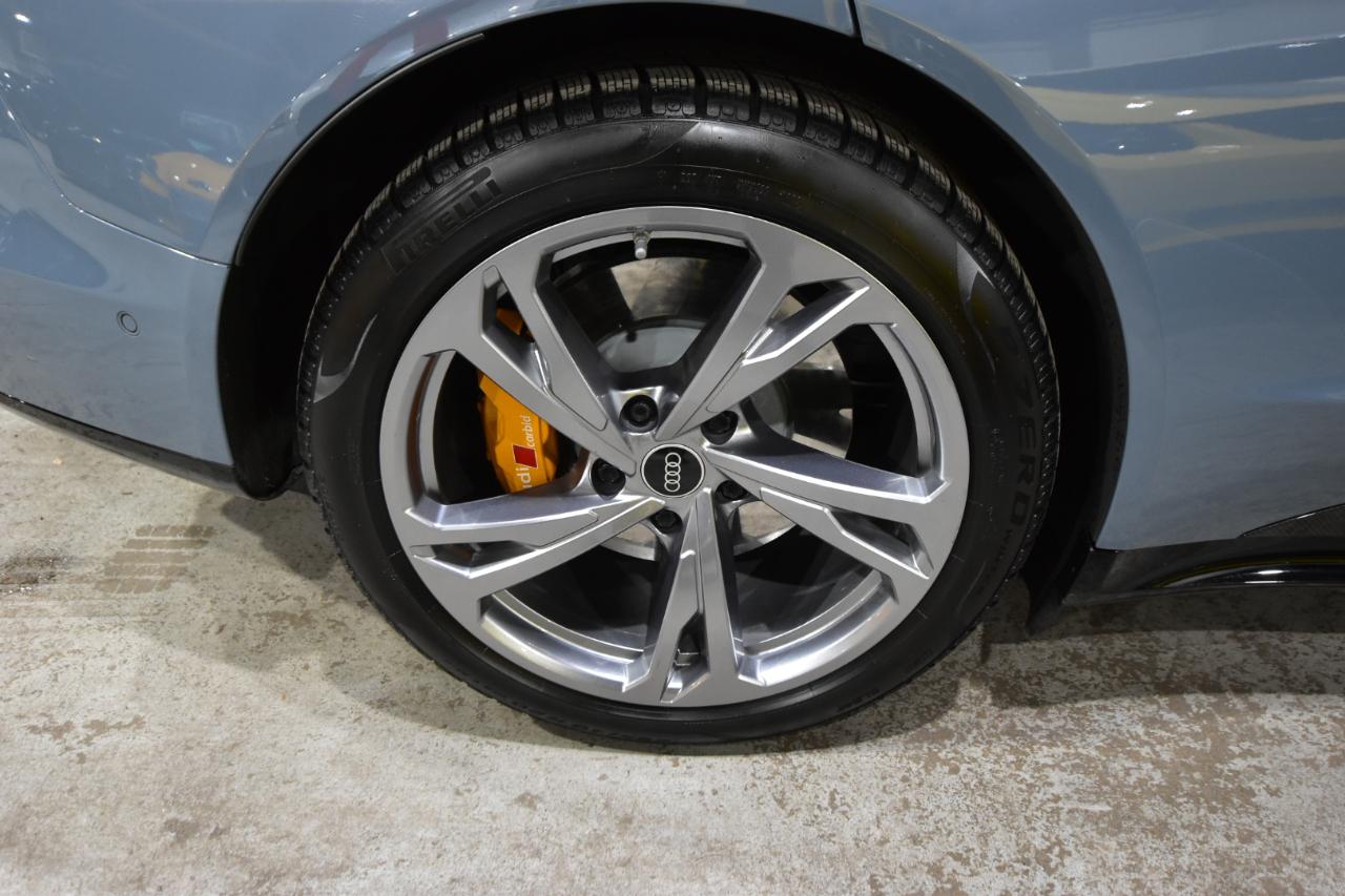 Audi RS e-tron GT quattro 2022