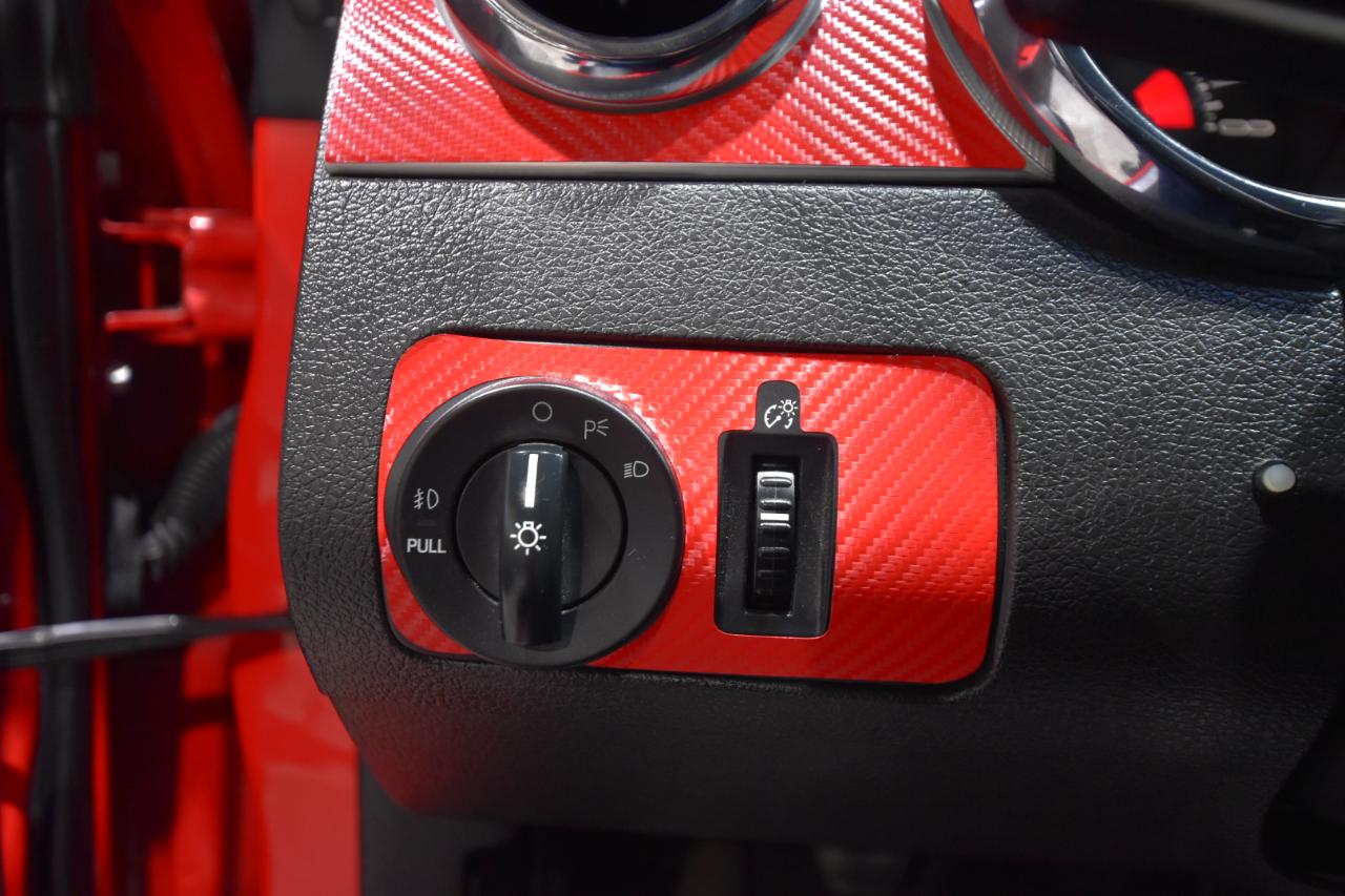 Ford Mustang 2dr Cpe GT Premium 2005