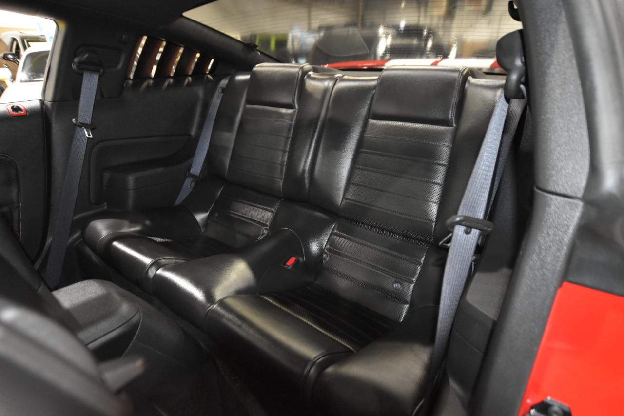 Ford Mustang 2dr Cpe GT Premium 2005