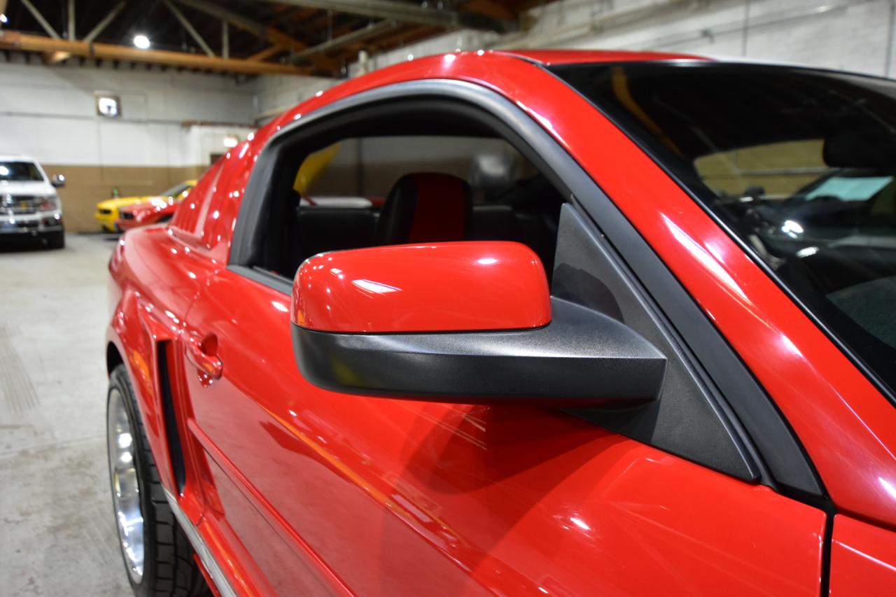 Ford Mustang 2dr Cpe GT Premium 2005