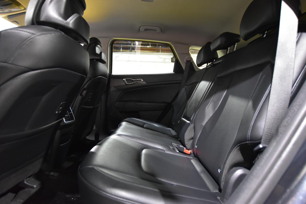 Kia Sportage EX FWD 2024