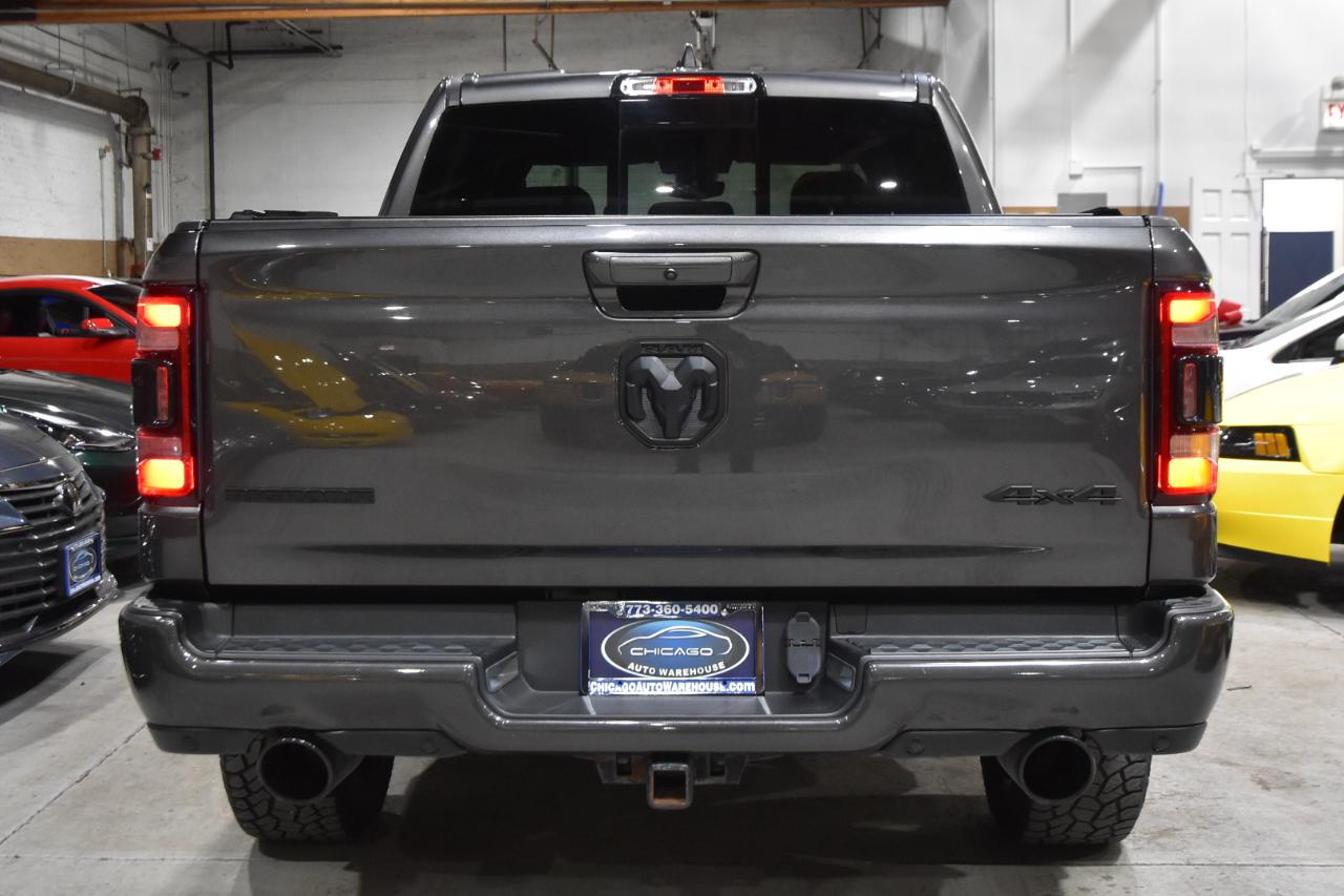 RAM 1500 Big Horn 4x4 Crew Cab 5'7" Box 2020