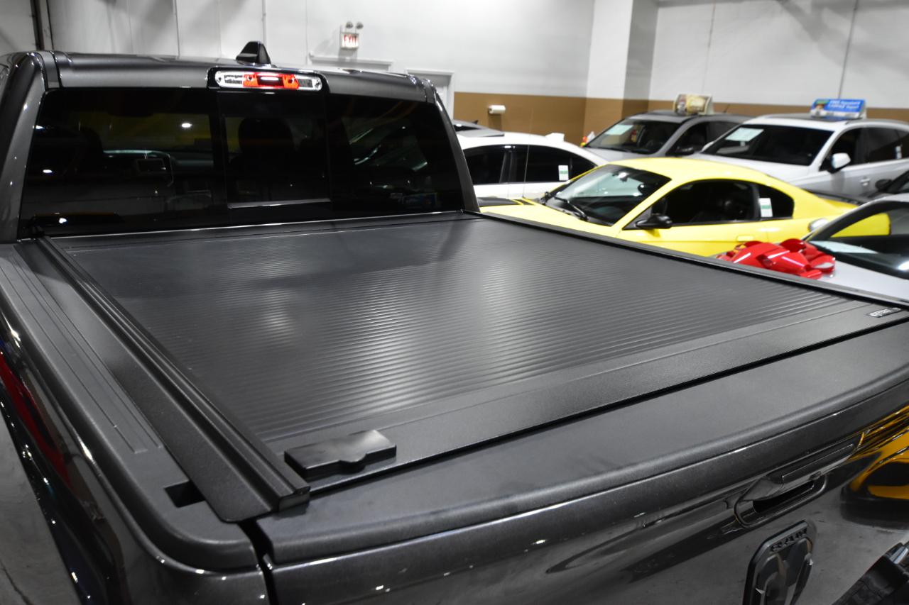 RAM 1500 Big Horn 4x4 Crew Cab 5'7" Box 2020