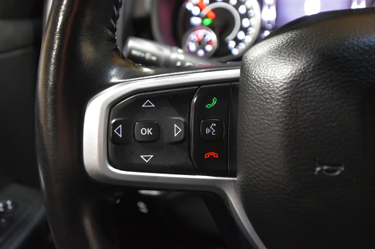 RAM 1500 Big Horn 4x4 Crew Cab 5'7" Box 2020