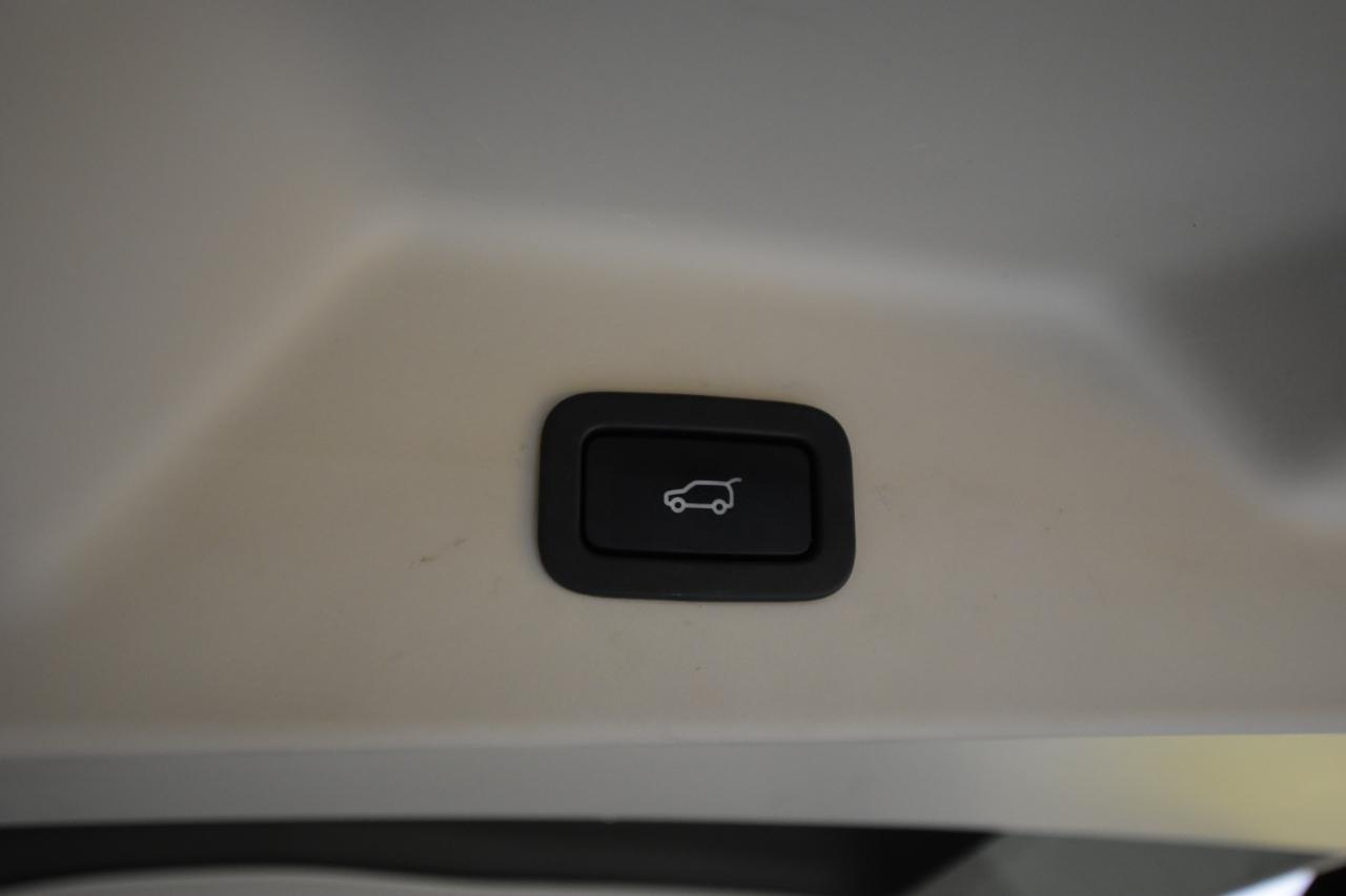 Land Rover Range Rover V8 Supercharged SWB 2018