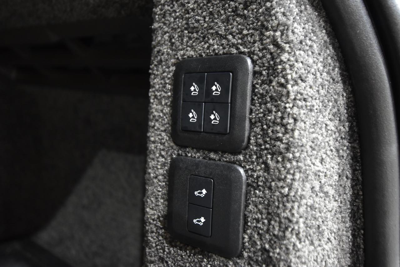 Land Rover Range Rover V8 Supercharged SWB 2018