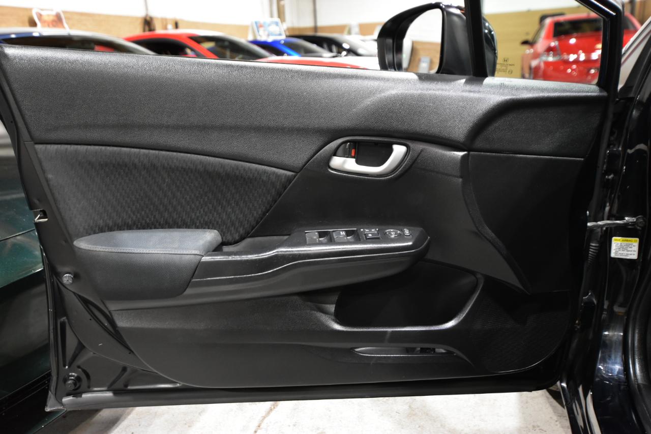 Honda Civic Sedan 4dr CVT LX 2015