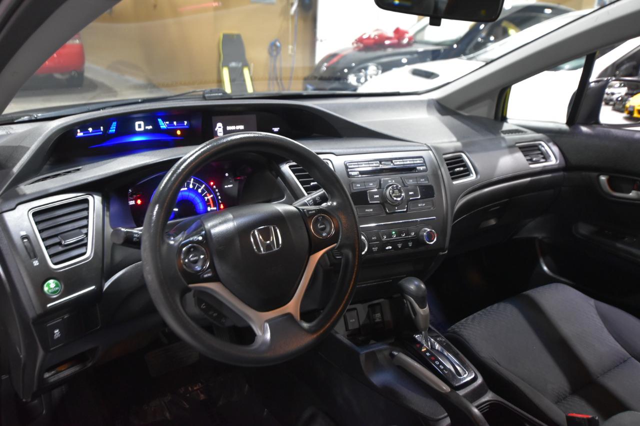 Honda Civic Sedan 4dr CVT LX 2015