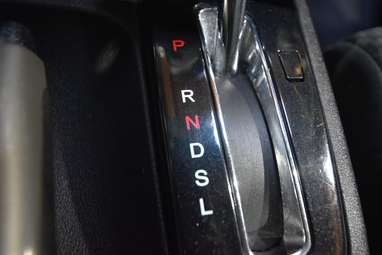 Honda Civic Sedan 4dr CVT LX 2015