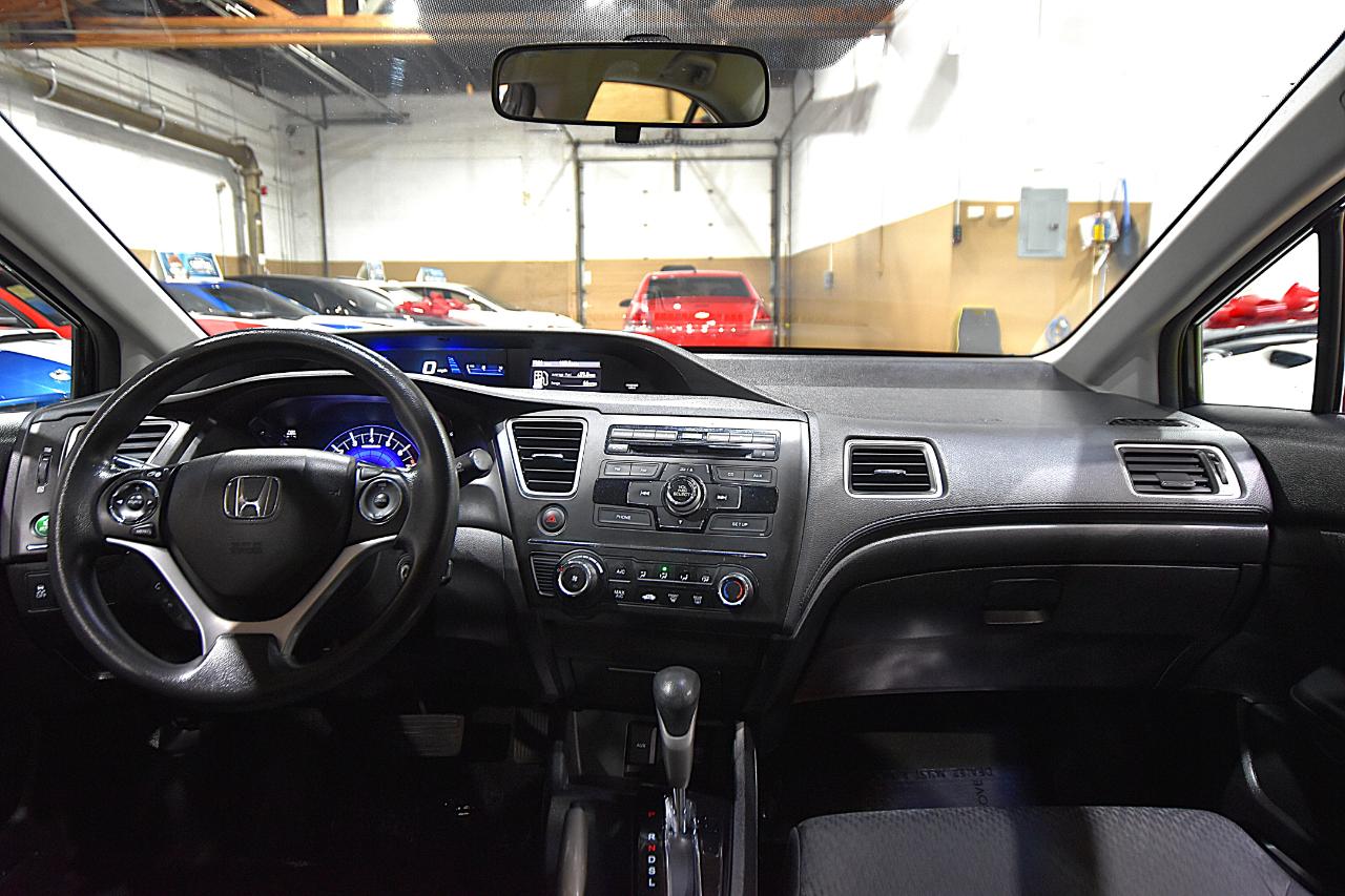 Honda Civic Sedan 4dr CVT LX 2015