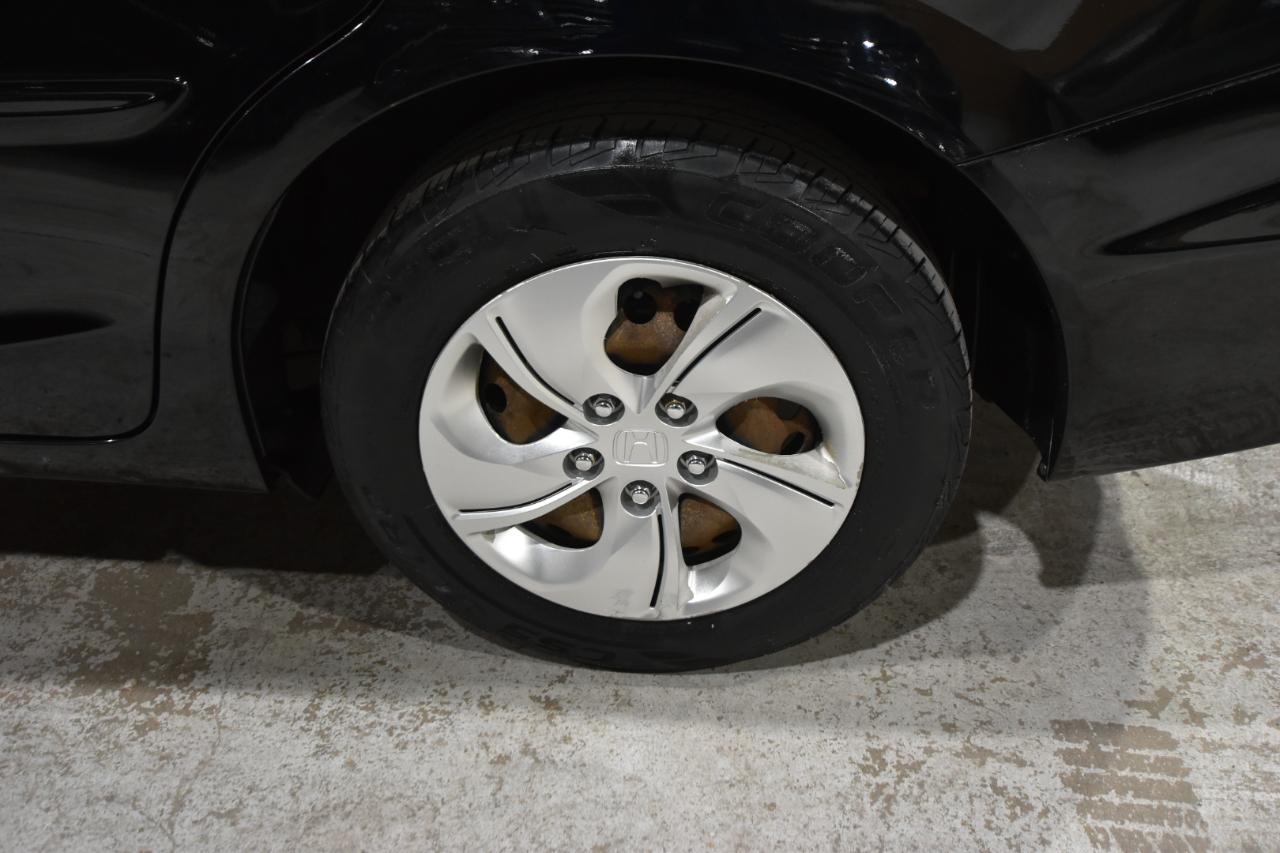 Honda Civic Sedan 4dr CVT LX 2015